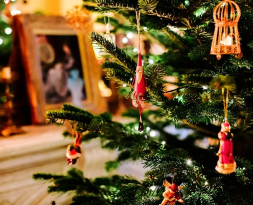 pre-lit Christmas tree