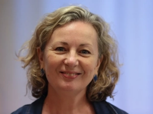 Stéphanie HUET LE GRAND